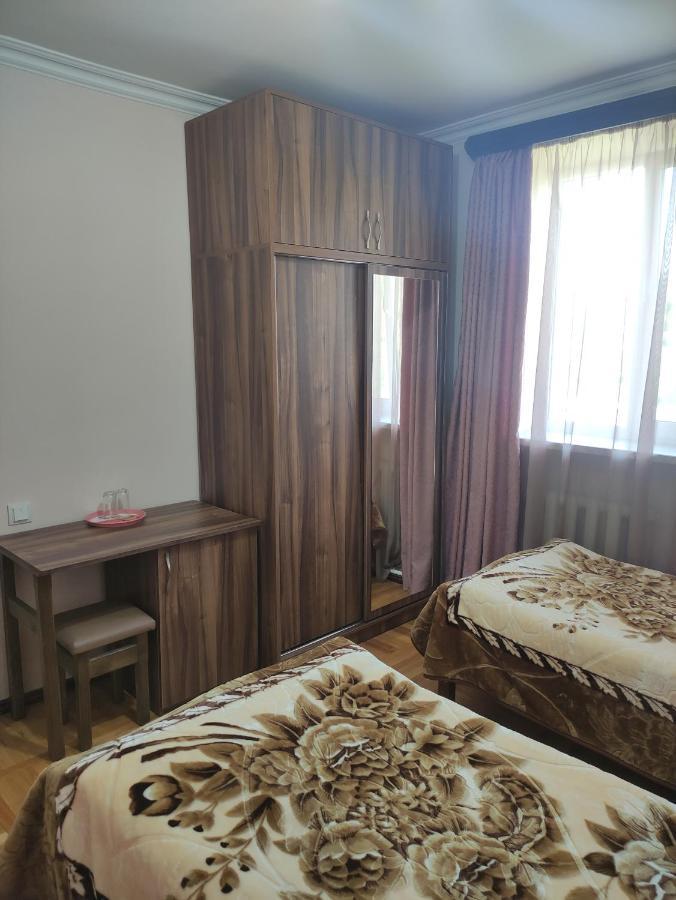 Mitane Hotel Sisian Eksteriør billede